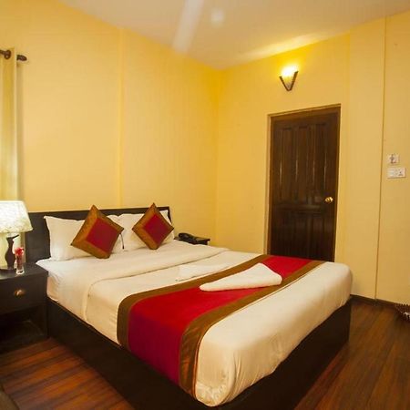 Hotel New City Lite Near Igi Airport Delhi Нью-Дели Экстерьер фото